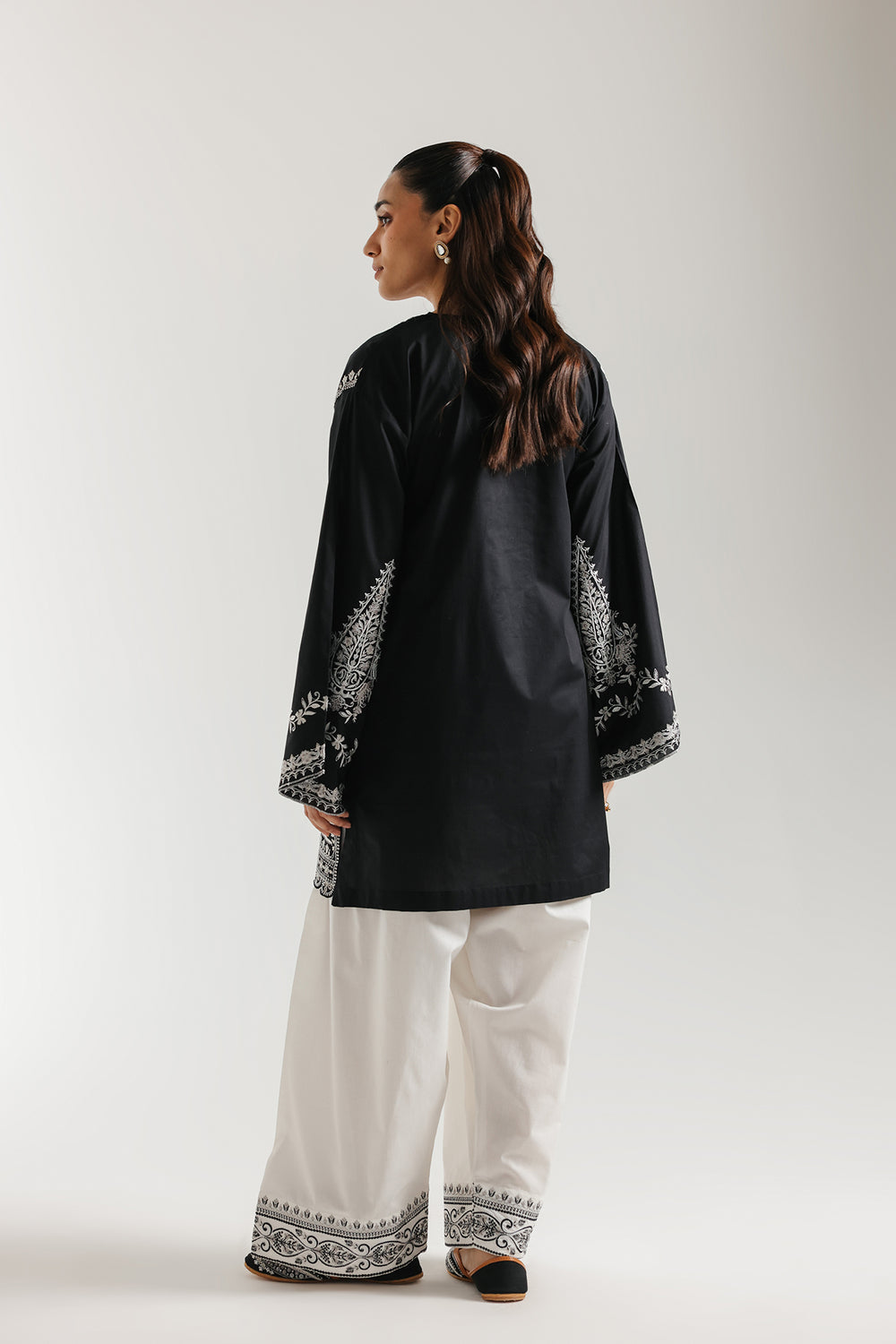 Embroidered Dhanak Winter 2 Piece Dress