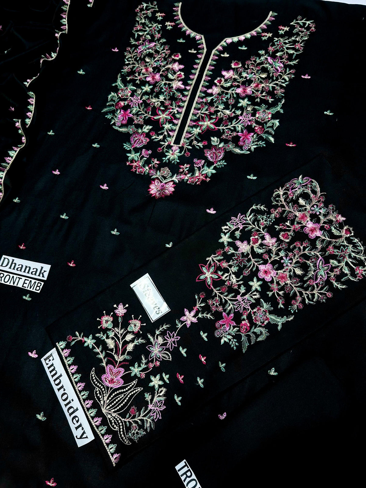 Batik Winter Charm – 3PC Unstitched Dhanak Embroidered Suit