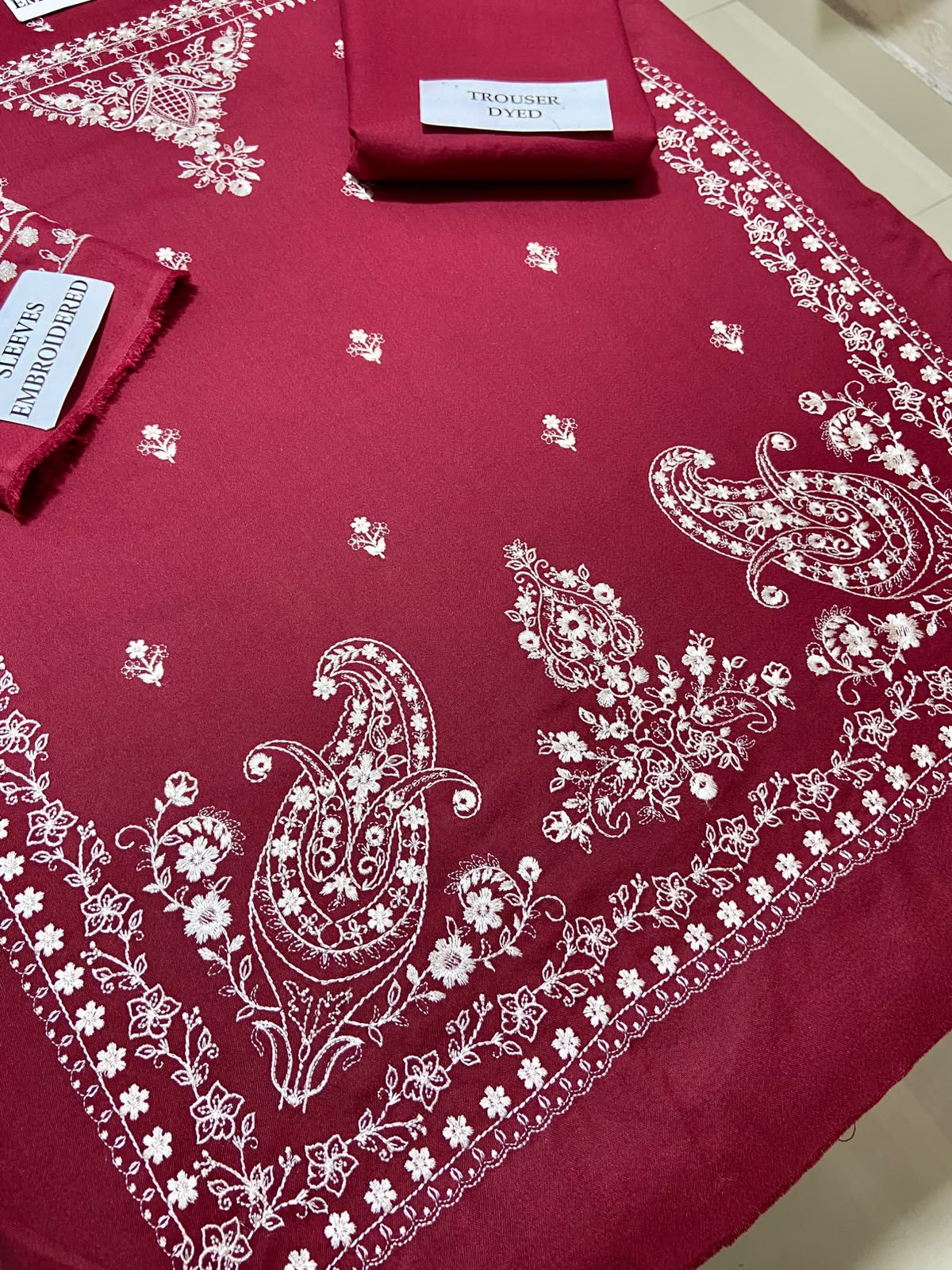 2 Piece - Unstitched Dhanak Embroidered Suite