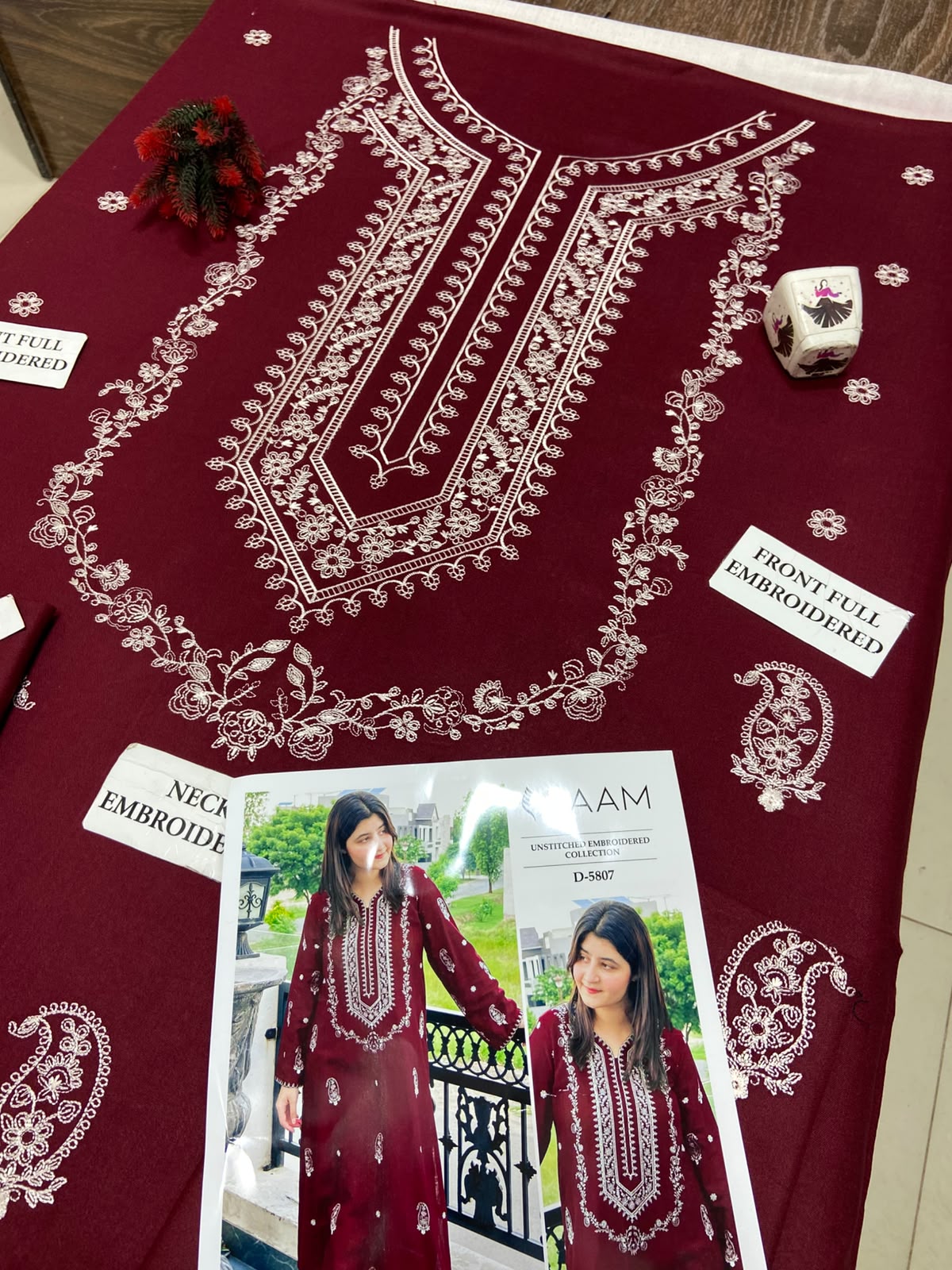 2 Piece - Unstitched Dhanak Embroidered Suit