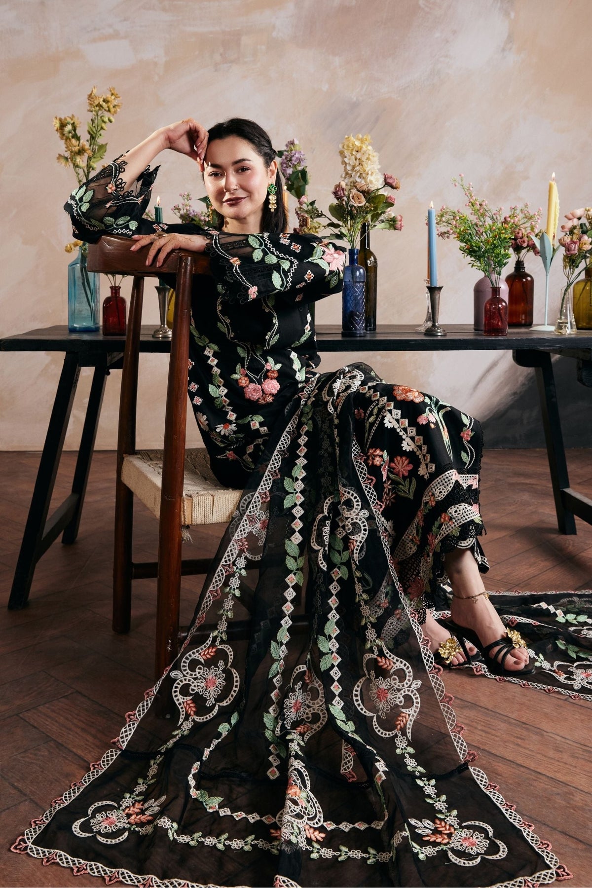 Gul Meena - Dhanak 3-Piece Unstitched Embroidered Suit