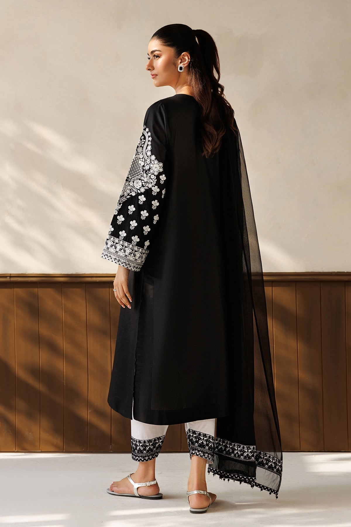 Baroque - Dhanak 3-Piece Unstitched Embroidered Suit
