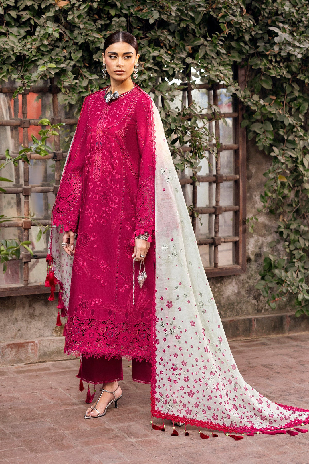 Jazmin - Dhanak 3-Piece Unstitched Embroidered Suit