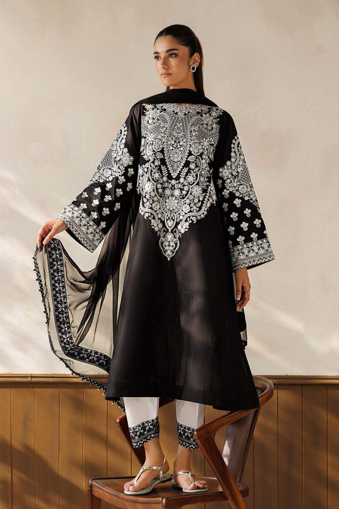 Baroque - Dhanak 3-Piece Unstitched Embroidered Suit