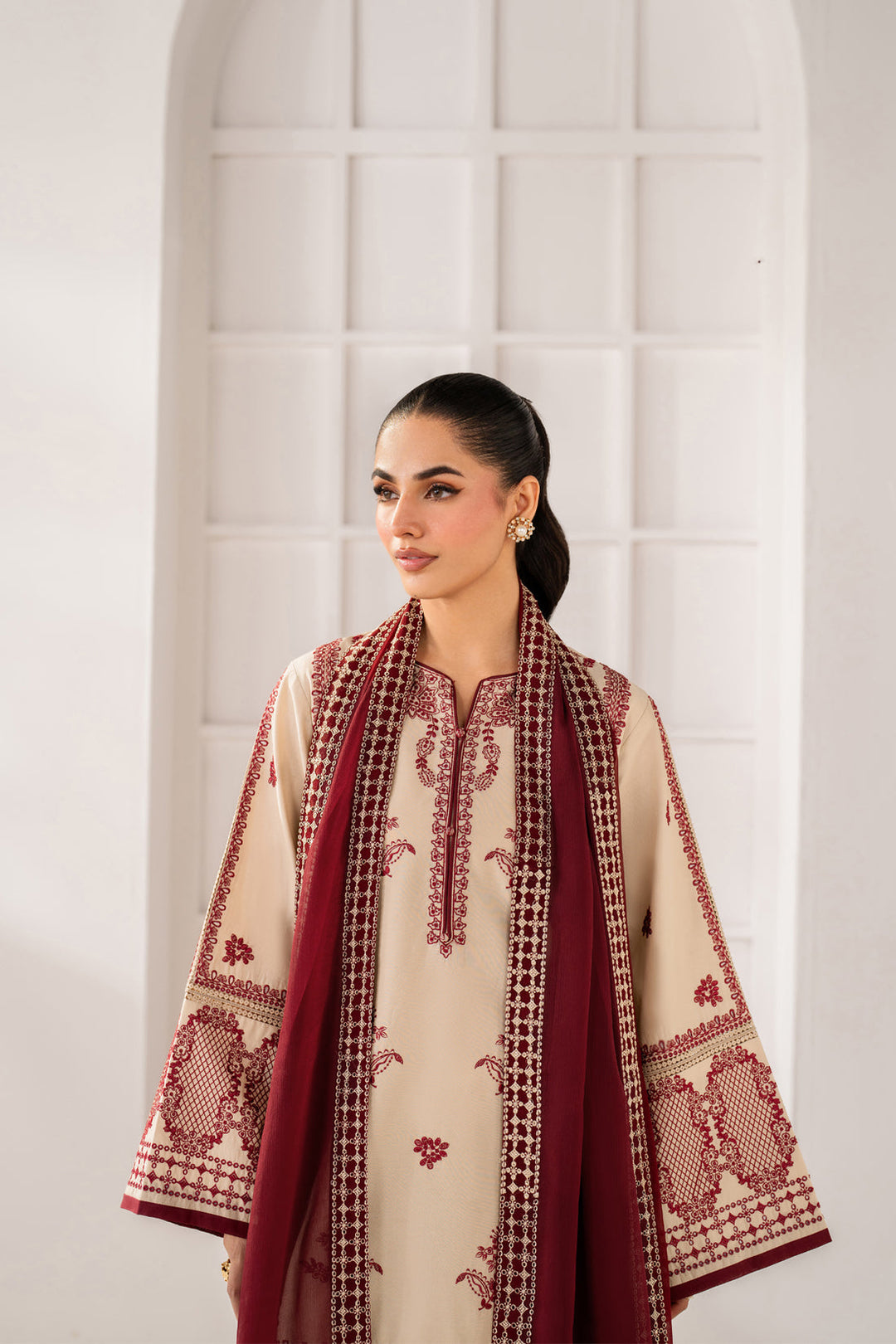 Jeena - Dhanak 3-Piece Unstitched Embroidered Suit