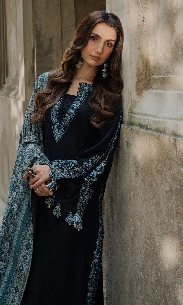 Izel - Dhanak 3-Piece Unstitched Embroidered Suit