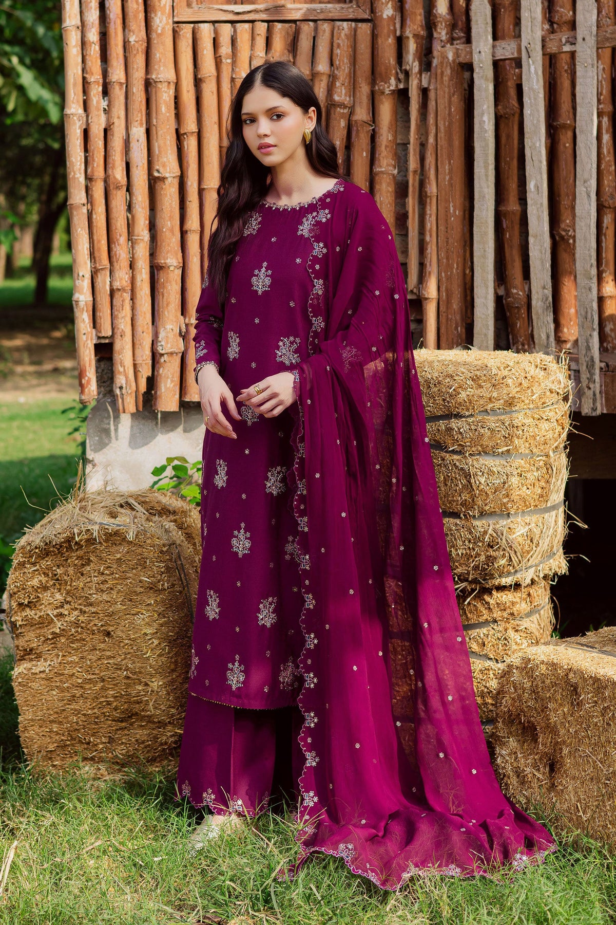 Batik Embroidered Dhanak 3-Piece Unstitched Suit