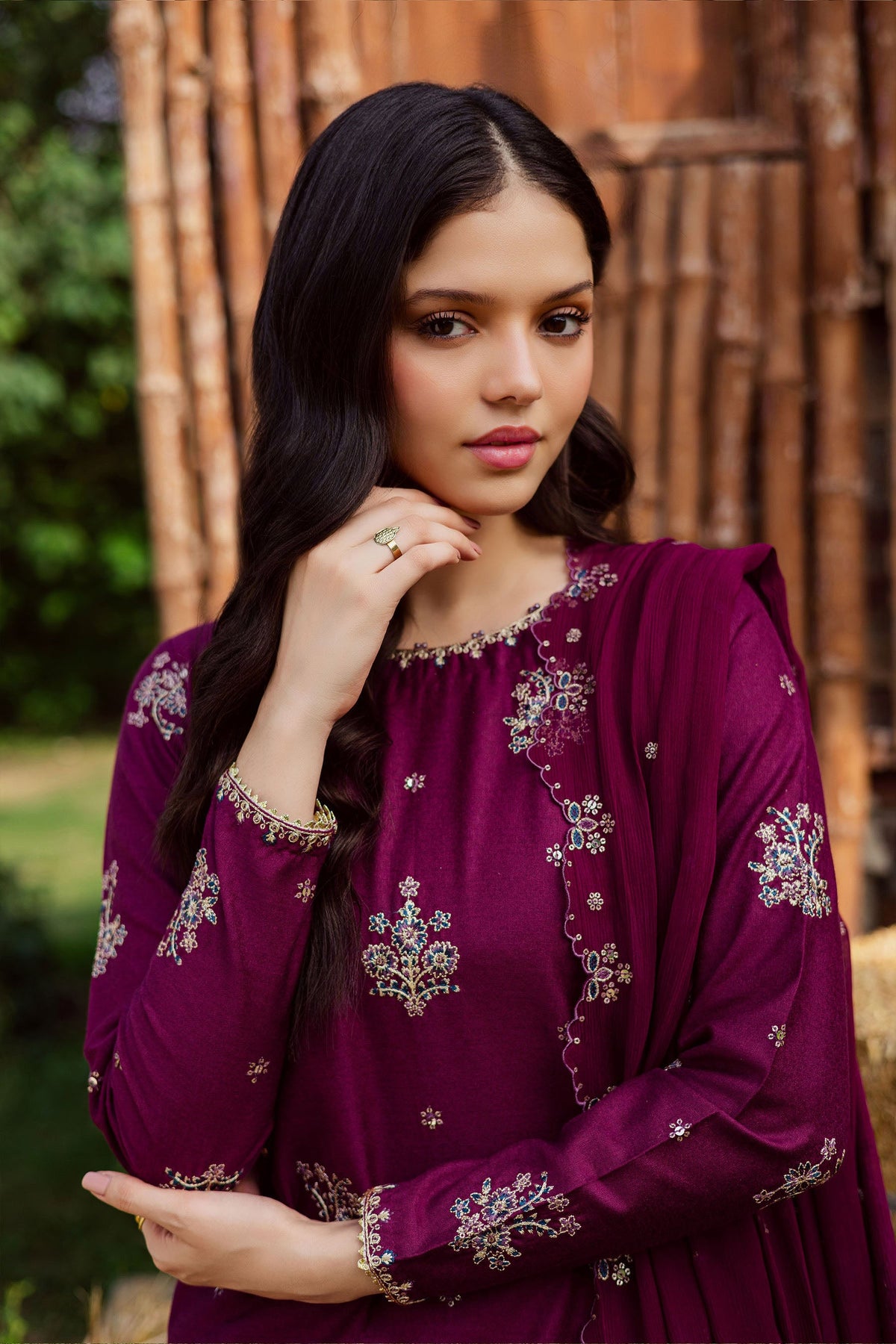 Batik Embroidered Dhanak 3-Piece Unstitched Suit