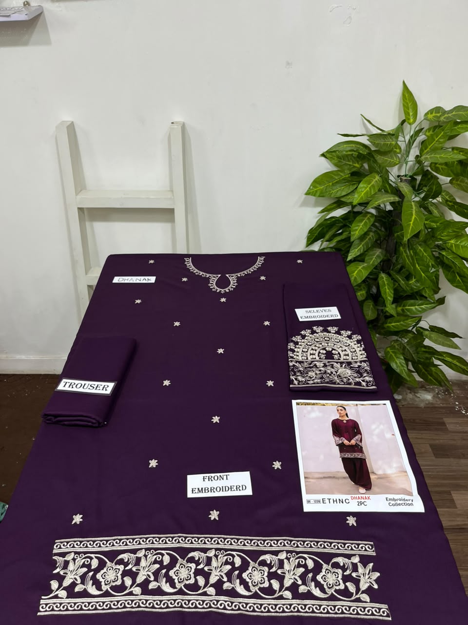 2-Piece | Premium Embroidered Winter Suit – DE-1220P