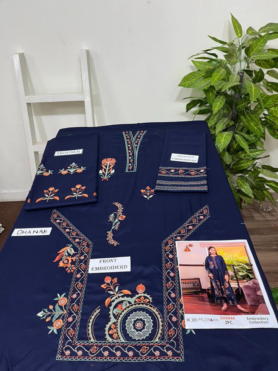 2-Piece | Premium Embroidered Winter Suit – DE-1227