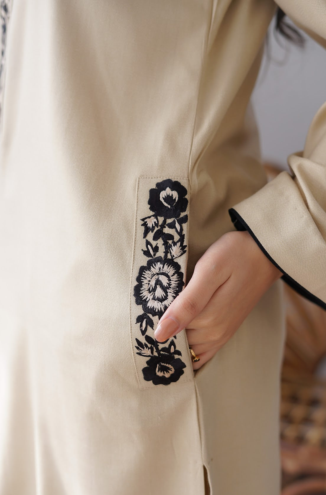 Cashew'Nut | Aisling Unstitched Winter Embroidered Suit