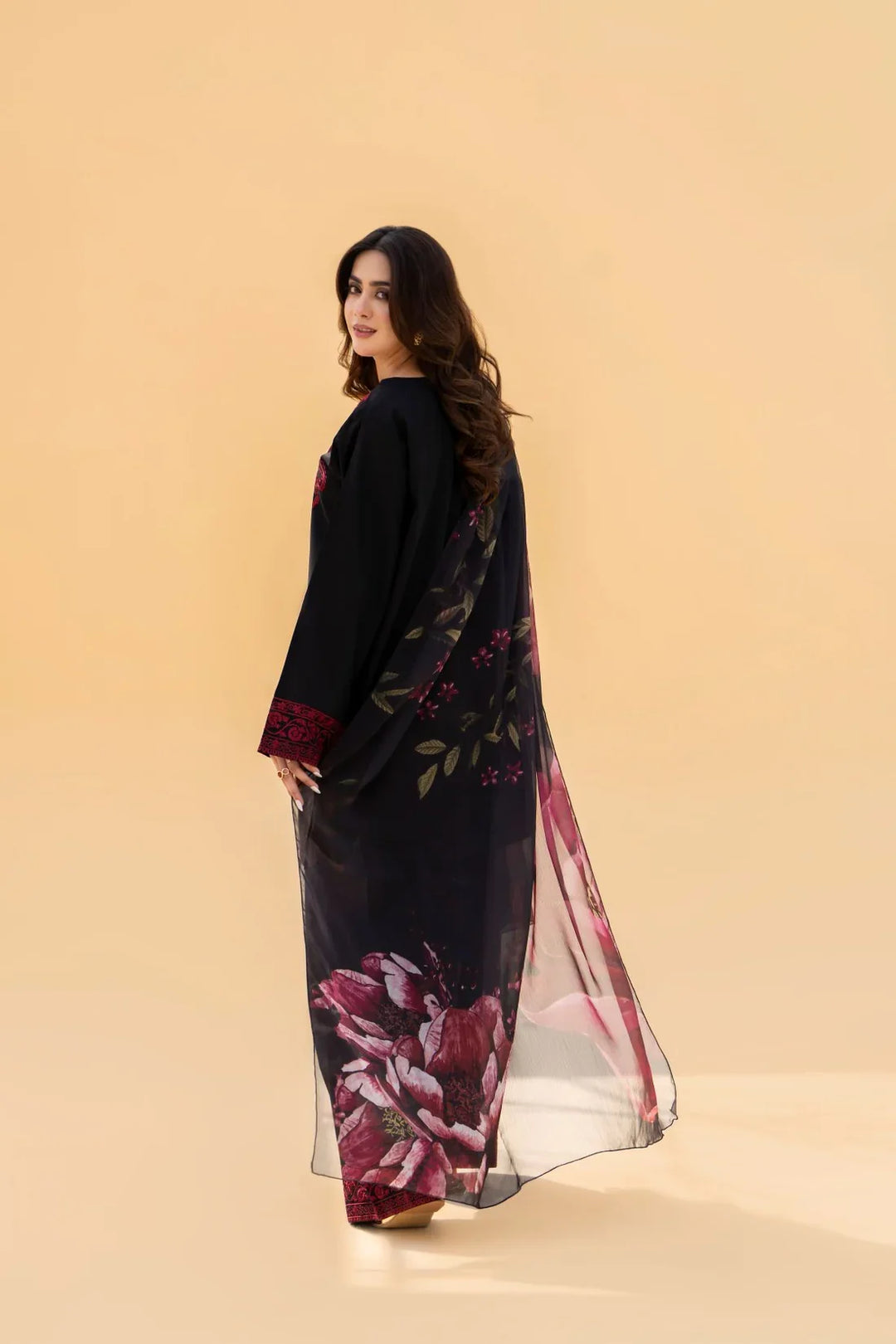 Zaroon - Dhanak 3-Piece Unstitched Embroidered Suit
