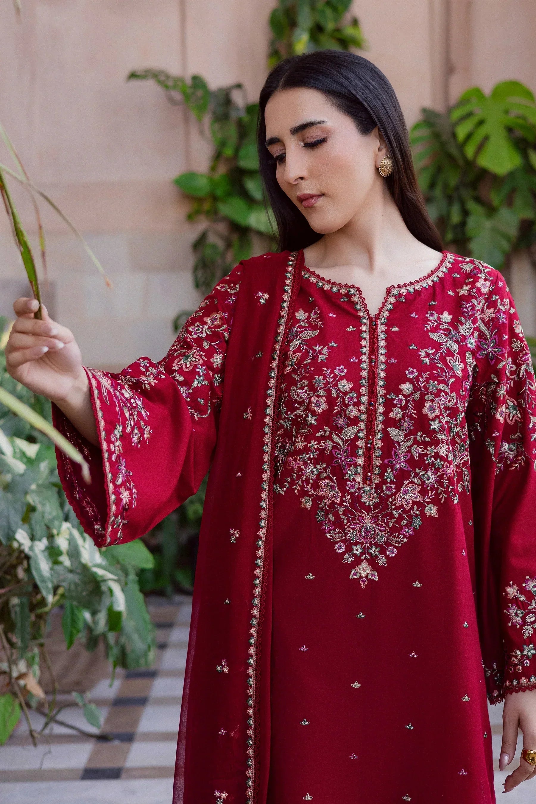 BATIK - 3PC LAWN EMBROIDERED SHIRT WITH CHIFFON EMBROIDERED DUPATTA AND TROUSER - HZG2960
