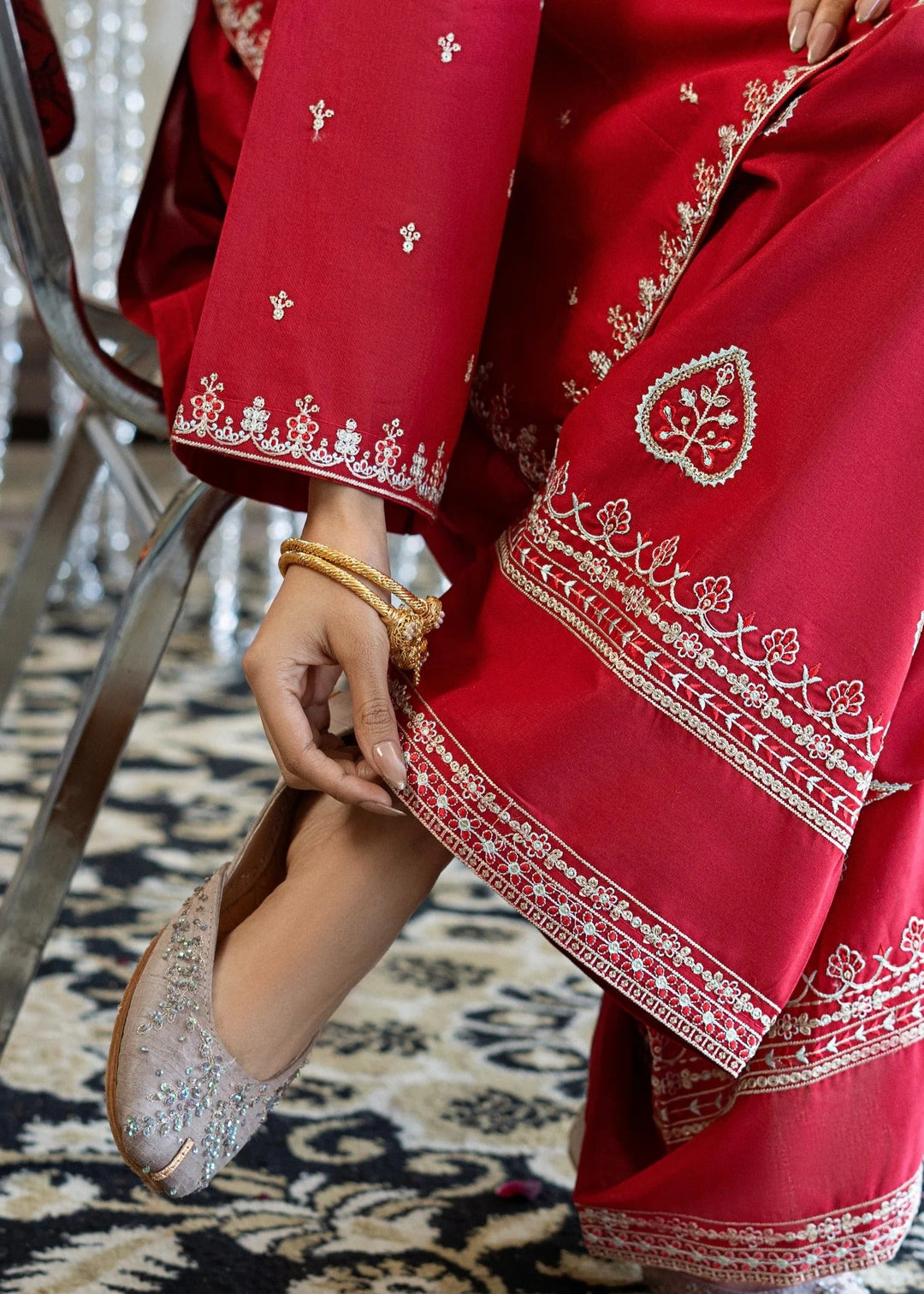 Red Rose 2 Piece - Unstitched Dhanak Embroidered Suit