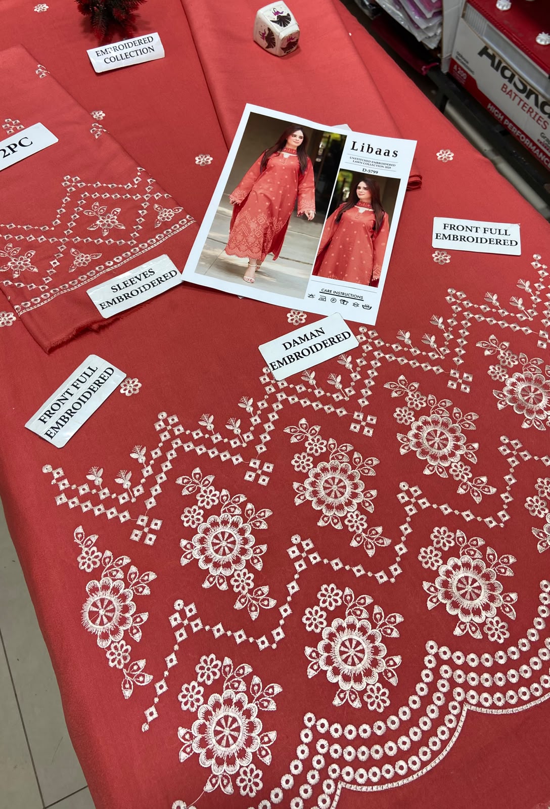 2 Piece - Unstitched Dhanak Embroidered Suite
